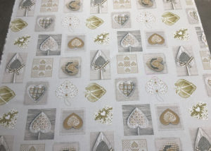 table cloth lover heart