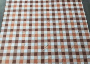 table cover classic square grid