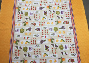 positioning pattern tablecloth